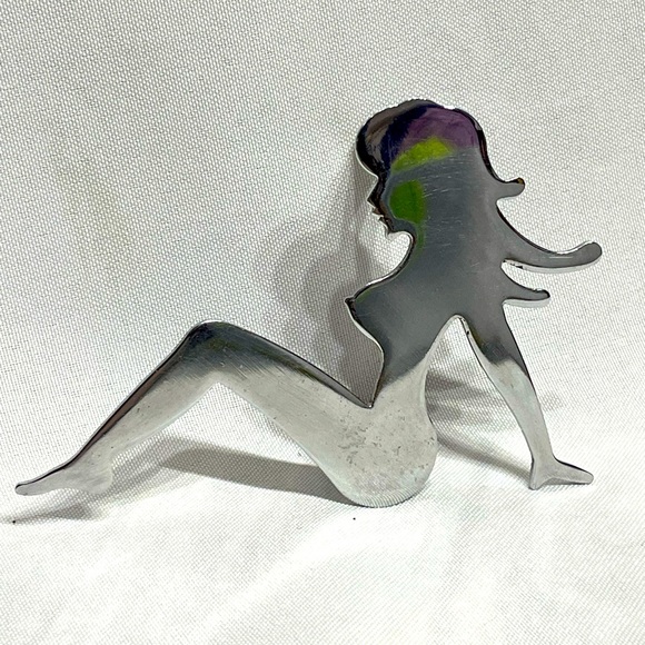 Trucker Mudflap Girl Decal Truck Accessory Excellent Condition - Picture 1 of 4